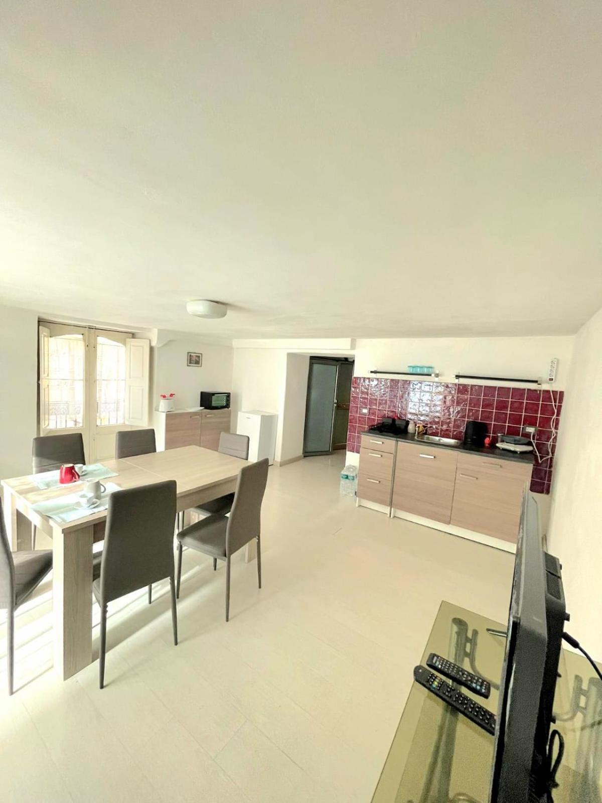 קטאניה May'S Apartment מראה חיצוני תמונה