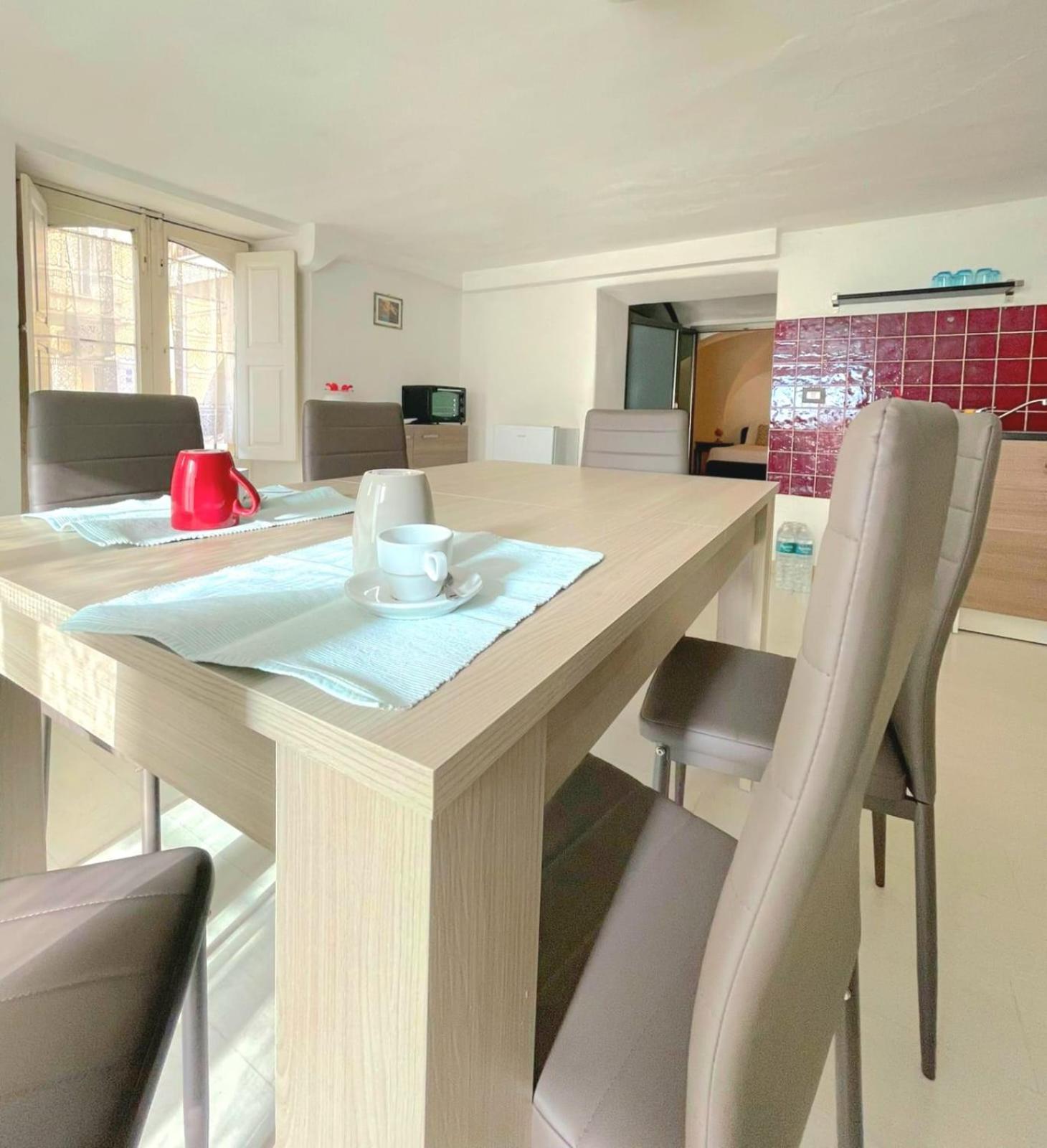 קטאניה May'S Apartment מראה חיצוני תמונה